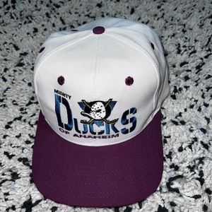 Mighty ducks vintage hat